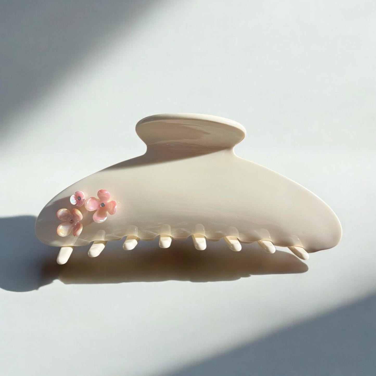 petals - IVORY