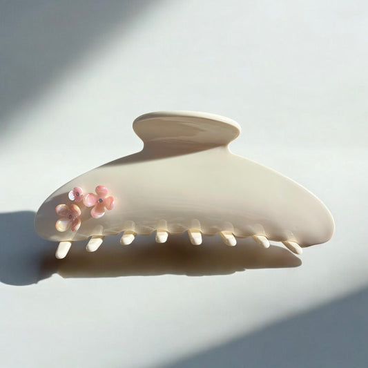 petals - IVORY
